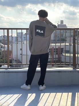 「FILA（フィラ）のアイテム（トップス）」を使った、NAOKIさん（メンズ・175cm）の秋コーディネート