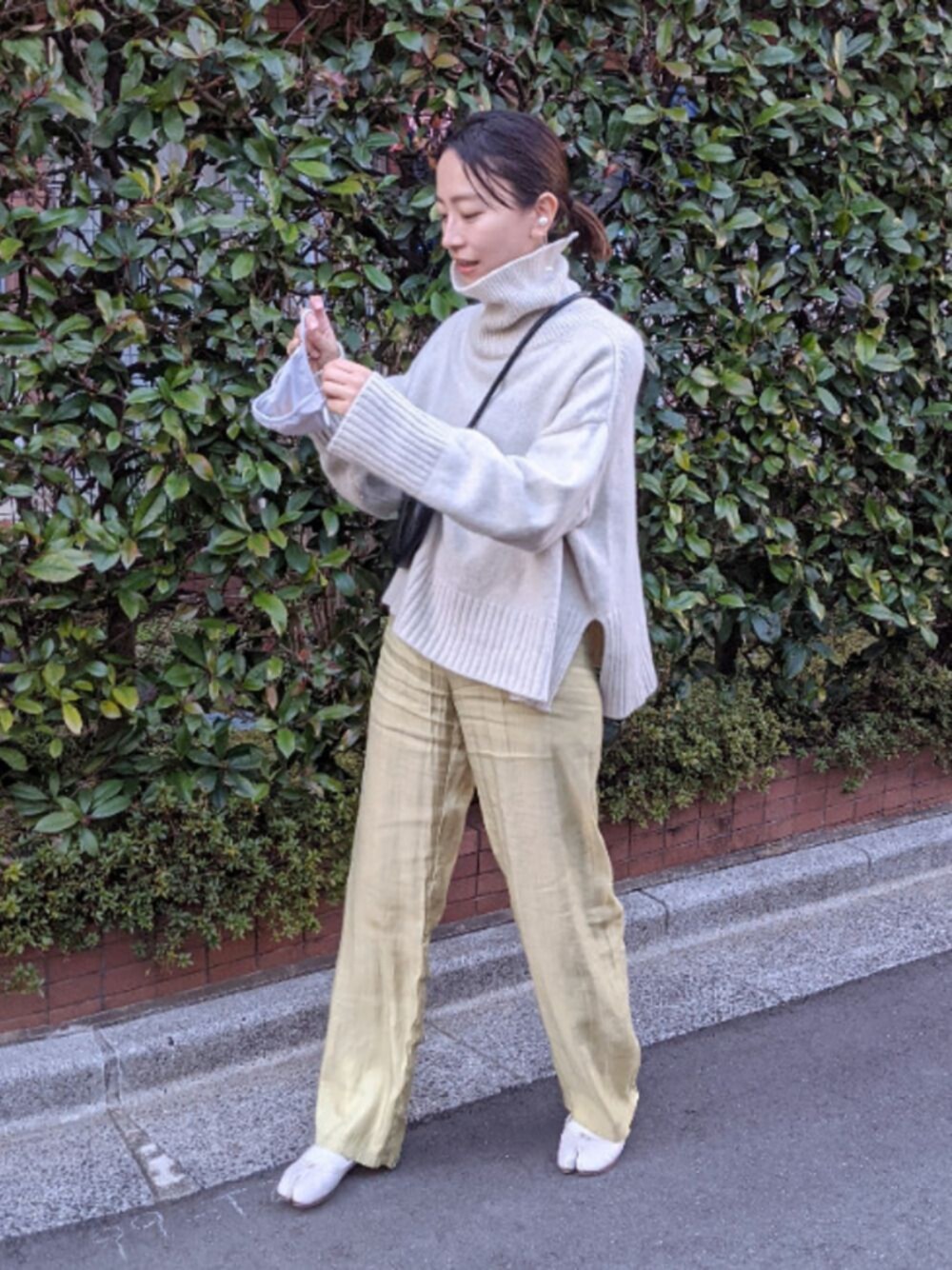 エクストラファインメリノウールタートルネックニット【MAISON