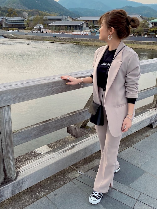 Manae Mila Owenのパンツを使ったコーディネート Wear Manae Mila Owenのパンツを使ったコーディネート Wear
