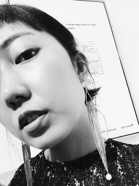 「MISS MALINAのアイテム（その他、グレー系）」を使った、MARIA 玛玛莉丫さん（レディース）の春コーディネート