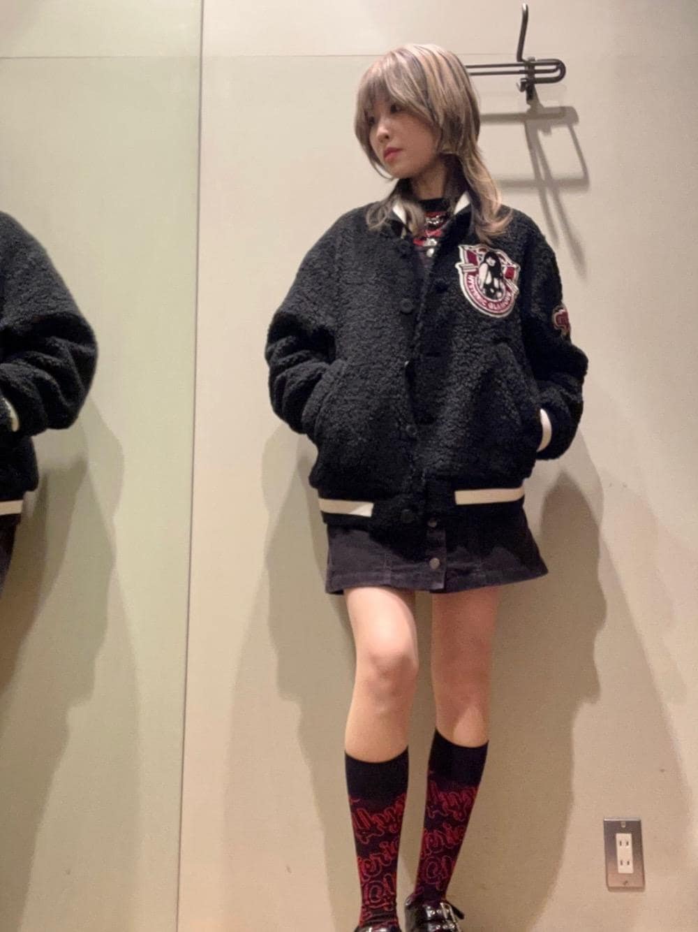 HYSTERIC RAINBOWワッペン コーデュロイミニワンピース HYSTERIC RAINBOWワッペン コーデュロイミニワンピース