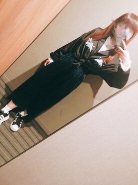 「SPINNS（スピンズ）のアイテム（シャツ/ブラウス、ブラック系）」を使った、ノドリさん（レディース・148cm）の春コーディネート