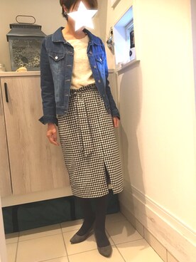 「メチャカリ」｜「アイテム（Tシャツ/カットソー）」を使った、yurrr.tさん（レディース・158cm）の春コーディネート