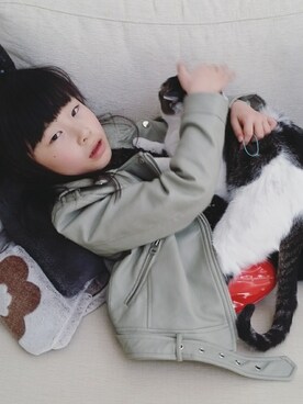 「アイテム（ライダースジャケット）」を使った、nekoさん（キッズ・122cm）の冬コーディネート