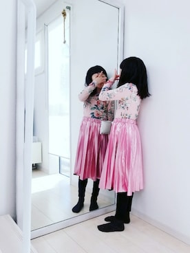 「アイテム（スカート）」を使った、nekoさん（キッズ・128cm）の冬コーディネート
