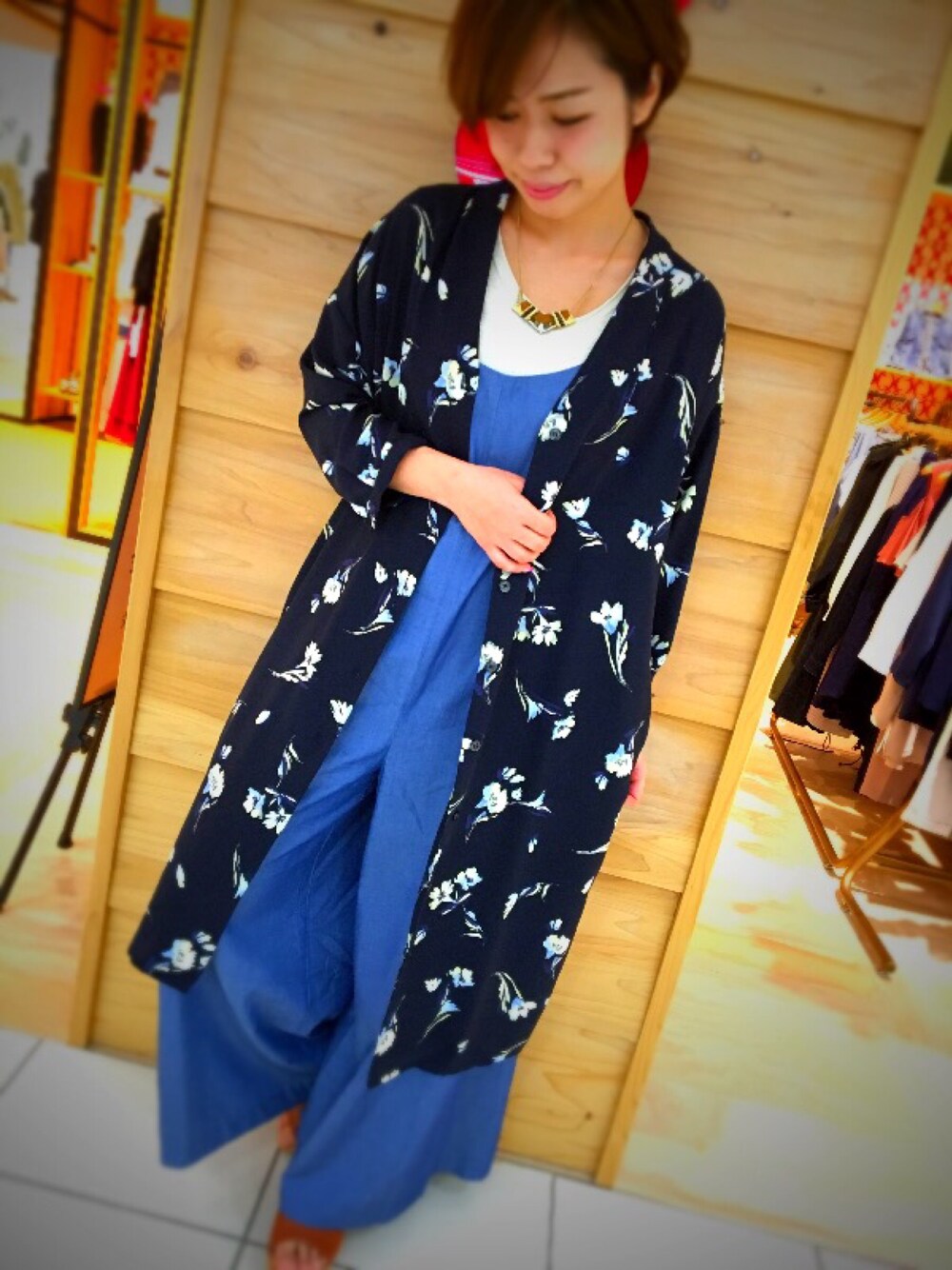 「Qのアイテム（つなぎ/オールインワン、ブルー系）」を使った、Sayaka さん（レディース・155cm）の春コーディネートの1枚目の写真