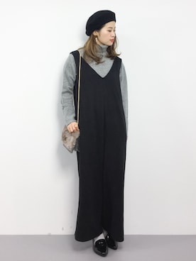 「koe（コエ）のアイテム（オールインワン・サロペット）」を使った、isaさん（レディース・155cm）の冬コーディネート