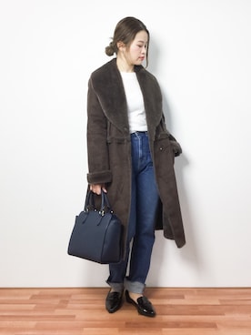 「ドレスシューズ」｜「アイテム（ムートンコート）」を使った、isaさん（レディース・155cm）の冬コーディネート
