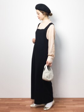 「レトロ」｜「アイテム（つなぎ/オールインワン）」を使った、isaさん（レディース・155cm）の春コーディネート