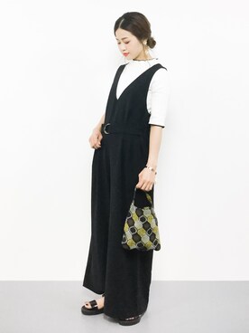 「earth music&ecology（アースミュージックアンドエコロジー）のアイテム（つなぎ/オールインワン）」を使った、isaさん（レディース・155cm）の夏コーディネート