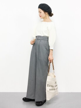 「Another Edition（アナザーエディション）の【展開店舗限定】チェーンショルダーロゴバッグ（ショルダーバッグ）」を使った、isaさん（レディース・155cm）の秋コーディネート
