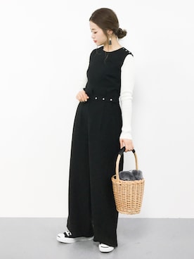 「KBF（ケイビーエフ）のアイテム（つなぎ/オールインワン）」を使った、isaさん（レディース・155cm）の秋コーディネート