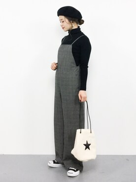 「SEVENDAYS=SUNDAY（セブンデイズサンデイ）のアイテム（サロペット/オーバーオール）」を使った、isaさん（レディース・155cm）の秋コーディネート