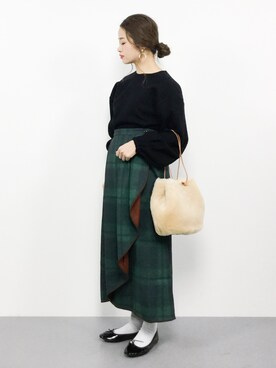 「リバーシブル」｜「アイテム（その他トップス）」を使った、isaさん（レディース・155cm）の秋コーディネート