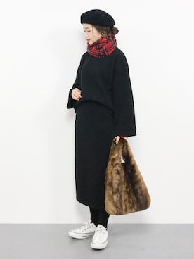 「マフラー」｜「アイテム（つなぎ/オールインワン）」を使った、isaさん（レディース・155cm）の秋コーディネート
