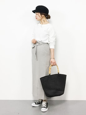 「BLISS POINT（ブリスポイント）のアイテム（スカート）」を使った、isaさん（レディース・155cm）の春コーディネート