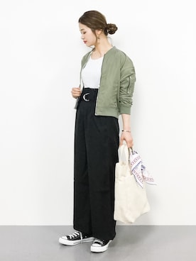 isaさん(レディース・155cm)の春コーディネート