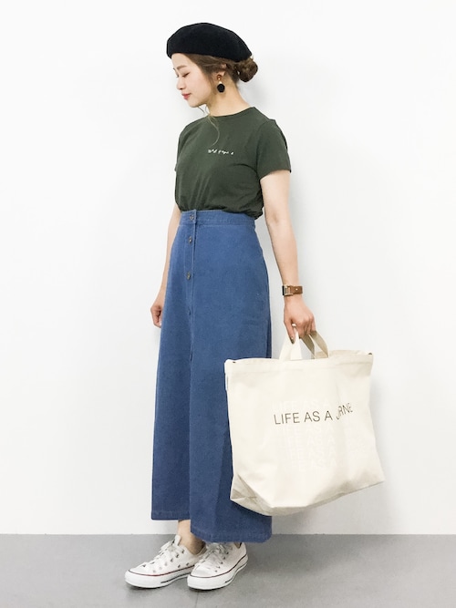 ZOZOTOWNisaさんの「(|)」を使ったコーディネート