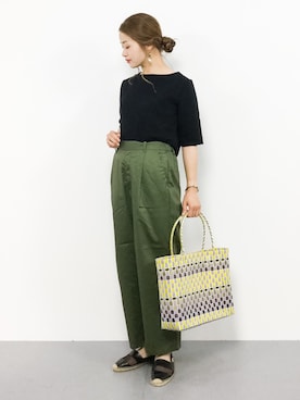「SEVENDAYS=SUNDAY（セブンデイズサンデイ）のアイテム（チノパンツ）」を使った、isaさん（レディース・155cm）の夏コーディネート