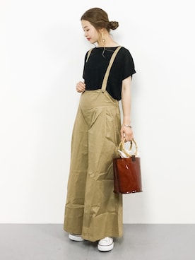 「アイテム（つなぎ/オールインワン、ベージュ系）」を使った、isaさん（レディース・155cm）の夏コーディネート