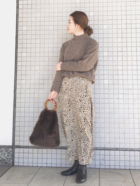 「ISOOK（アイスー）のアイテム（スカート）」を使った、isaさん（レディース・155cm）の冬コーディネート