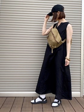 「MYSTERY RANCH（ミステリーランチ）のアイテム（ボディバッグ/ウエストポーチ）」を使った、isaさん（レディース・155cm）の夏コーディネート
