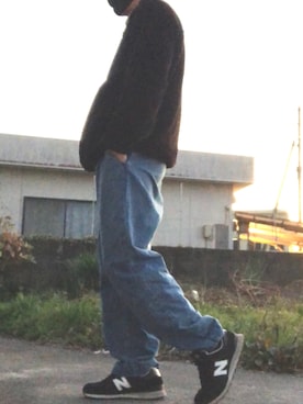 「niko and...（ニコアンド）のペインターデニムパンツ2（デニムパンツ、ブルー系）」を使った、田中健斗さん（メンズ・178cm）の冬コーディネート