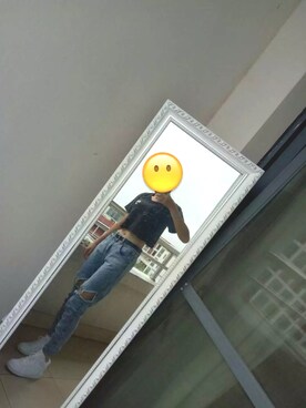 臧否さんのコーディネート