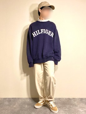 「TOMMY HILFIGER（トミーヒルフィガー）のアイテム（スウェット）」を使った、okamoさん（メンズ・162cm）の冬コーディネート