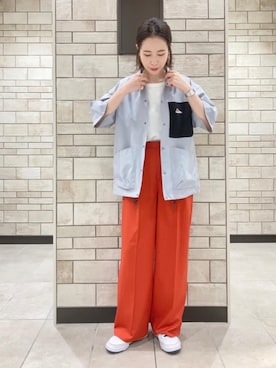 「coen（コーエン）のアイテム（スラックス）」を使った、coenかつきさん（レディース・163cm）の夏コーディネート