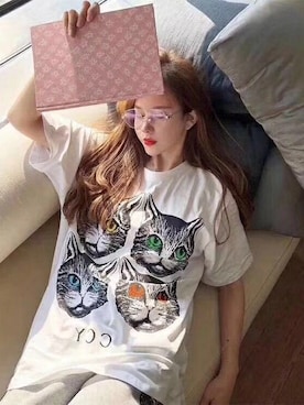 「GUCCI（グッチ）の【翌日発送】GUCCI (グッチ) Ｔシャツ  半袖 プリント ゆったり トップス カジュアル ima-608（Tシャツ/カットソー、その他）」を使った、vocalさん（レディース・169cm）の夏コーディネート