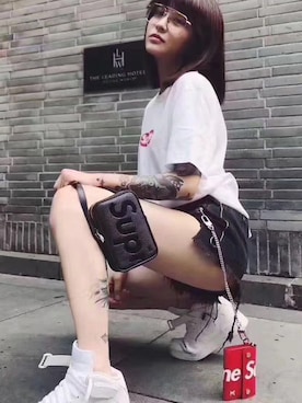 「STUSSY（ステューシー）のStussy ステューシー  Ｔシャツ  半袖 花プリント　人気  カジュアル ima-ss18（Tシャツ/カットソー、その他）」を使った、vocalさん（レディース・169cm）の夏コーディネート