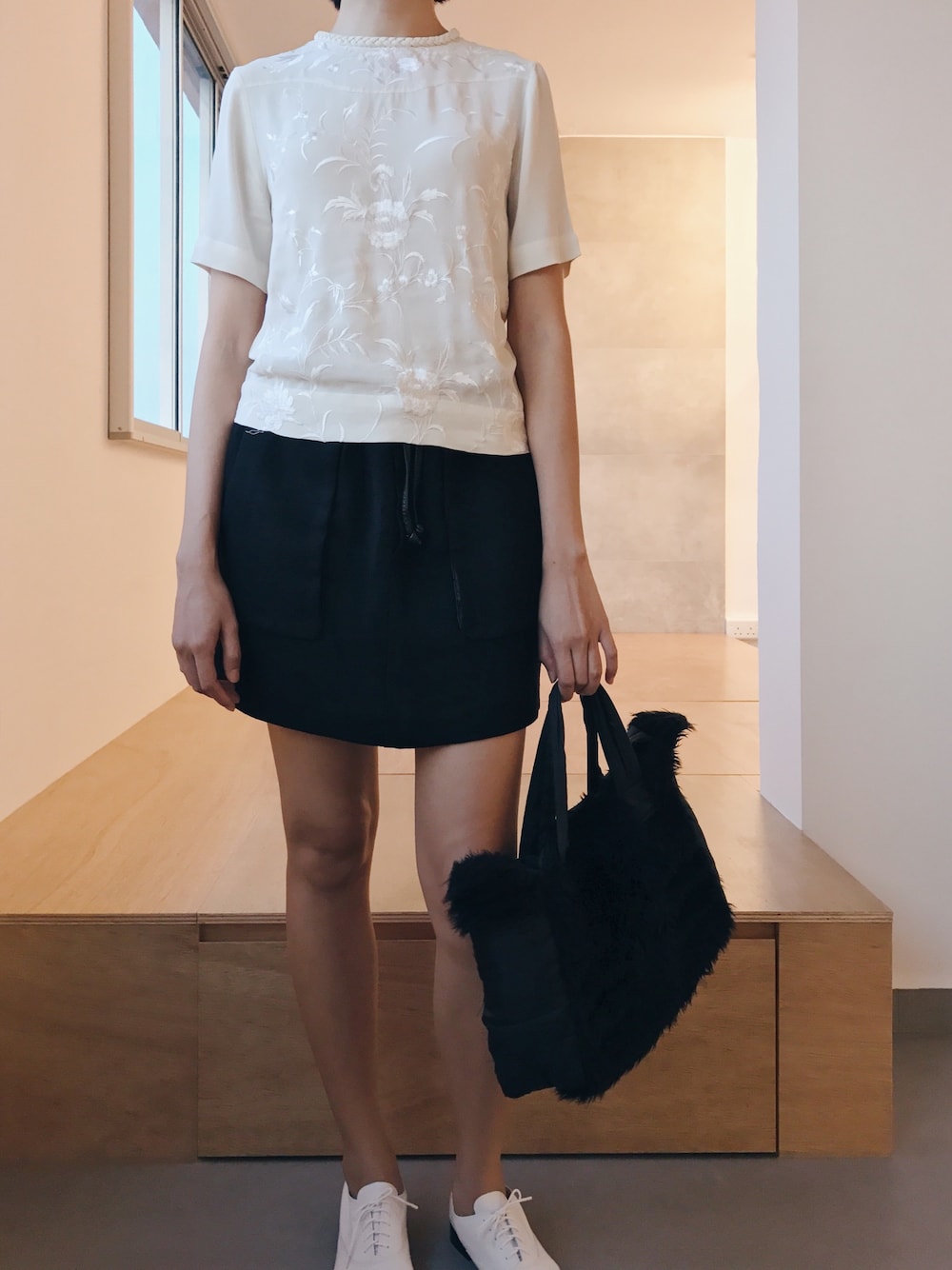 「TOPSHOPのアイテム（その他トップス、ベージュ系）」を使った、Bobbinpngさん（レディース・165cm）の春コーディネートの1枚目の写真