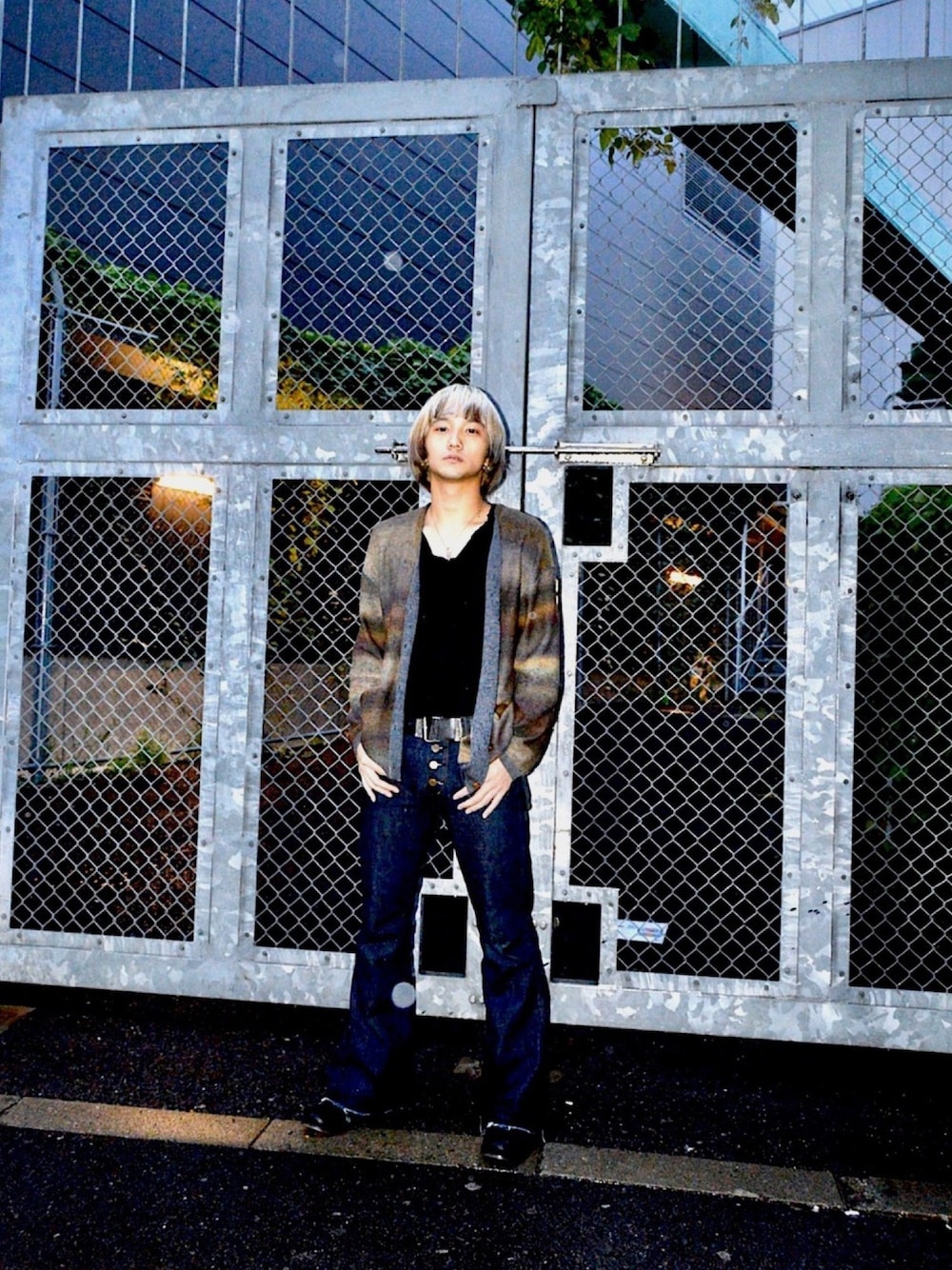 「おしゃれさんと繋がりたい、ootd、古着MIX」｜「doubletのアイテム（ニット/セーター、ブラウン系）」を使った、まさとさん（メンズ・163cm）の秋コーディネートの1枚目の写真