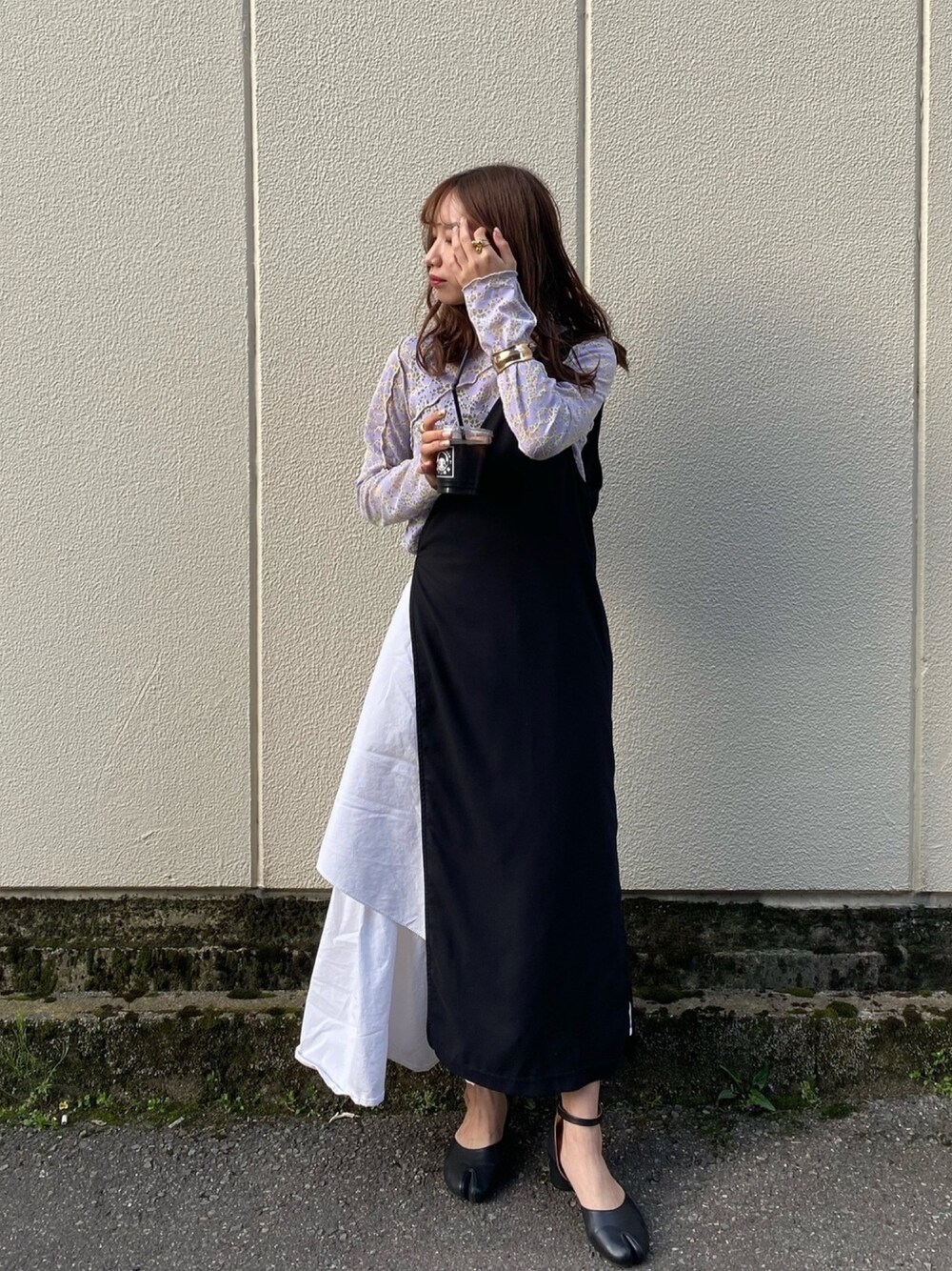 「おしゃれさんと繋がりたい、春夏コーデ、春色、パステルカラー、ロングスカート、花柄、きれいめコーディネート、低身長コーデ、メロウトップス、足袋」｜「MURRALのアイテム（Tシャツ/カットソー、パープル系）」を使った、ayakaさん（レディース・156cm）の春コーディネートの1枚目の写真