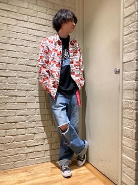 「アイテム（カバーオール、レッド系）」を使った、Mitsuさん（メンズ・170cm）の秋コーディネート