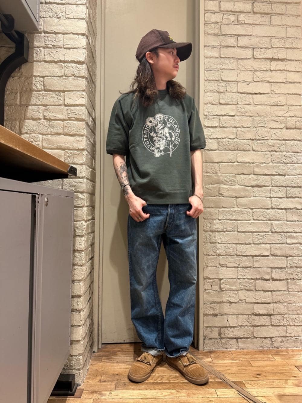 HYSTERIC GLAMOUR トラッカーキャップ ホワイト/ブラック 2025年最新】Hysteric Glamour キャップの人気アイテム - メルカリ