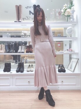 ワンピース ドレスを使った ピンクベージュ の人気ファッションコーディネート Wear