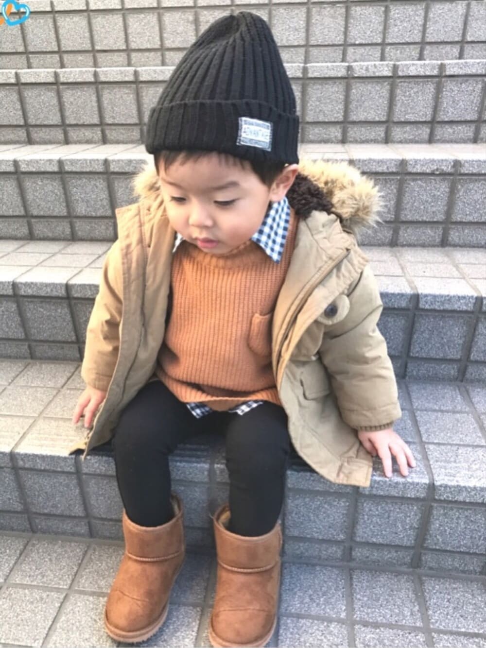 「おとこのこ、忘年会、ギンガムチェック、プティマイン(petit main)、アプレレクール、GAP」｜「GAPのアイテム（モッズコート、ベージュ系）」を使った、ayamituさん（キッズ・90cm）の冬コーディネートの1枚目の写真