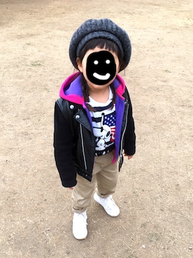 「ボーイッシュ」｜「アイテム（ライダースジャケット）」を使った、JASさん（キッズ・100cm）の春コーディネート