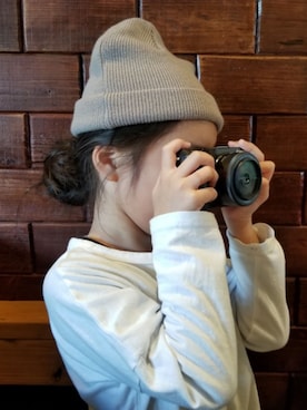 「カメラ女子」｜「アイテム（ニットキャップ/ビーニー）」を使った、shu.__278さん（キッズ・130cm）の秋コーディネート