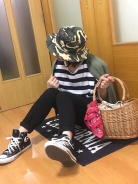 「迷彩柄」｜「アイテム（財布/小物）」を使った、ａiﾁｬﾝﾈﾙさん（レディース・151cm）の秋コーディネート