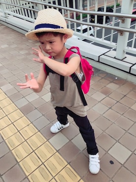 「Moujonjon（ムージョンジョン）のアイテム（帽子）」を使った、KEN太さん（キッズ・110cm）の春コーディネート