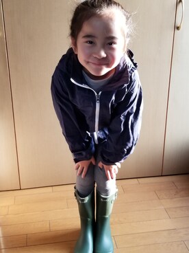「AIGLE（エーグル）のアイテム（レインシューズ）」を使った、SYUさん（キッズ・110cm）の春コーディネート