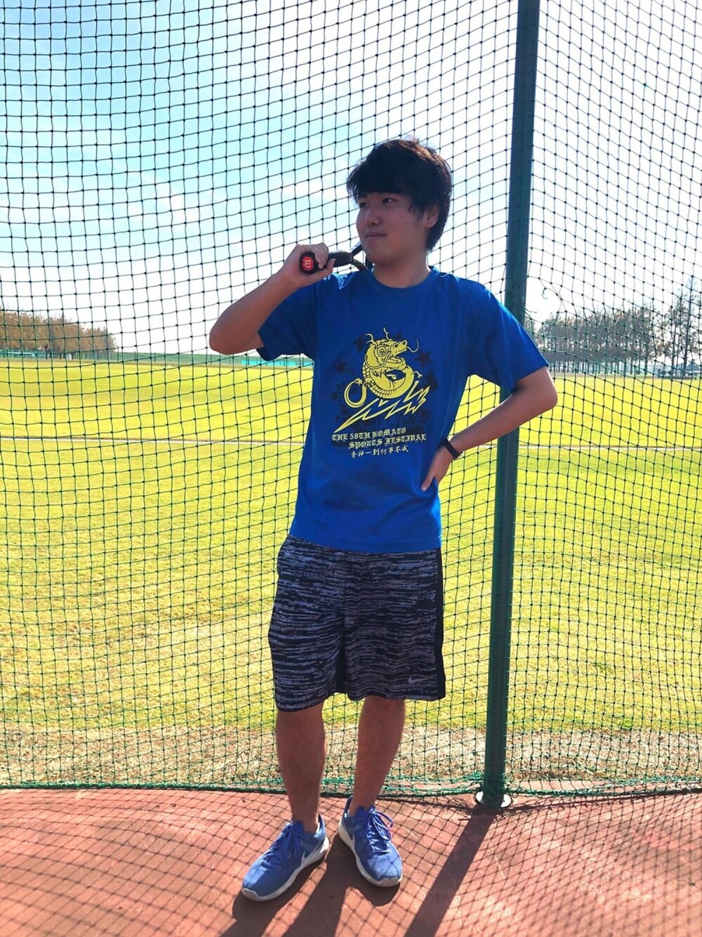 「錦織圭ファンと繋がりたい」｜「wilsonのアイテム（扇子/うちわ、オレンジ系）」を使った、Takumaさん（メンズ・173cm）の秋コーディネートの1枚目の写真