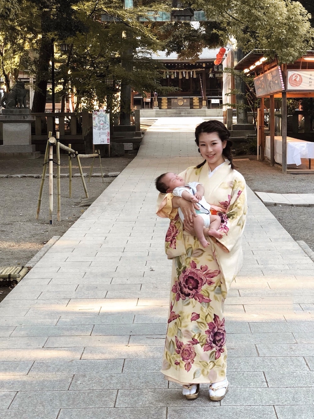 「着物、着物コーデ、ふりふ、お宮参り」｜「ふりふのアイテム（レッグウェア、ホワイト系）」を使った、AI♡AIさん（レディース・160cm）の夏コーディネートの1枚目の写真