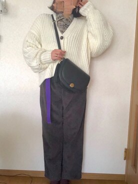 「usedのアイテム（パンツ、ブラック系）」を使った、Eさん（レディース・167cm）の春コーディネート