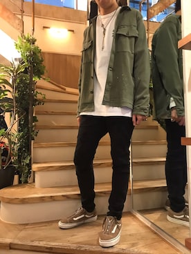 「surt（サート）のアイテム（トップス）」を使った、S.Mさん（メンズ・175cm）の秋コーディネート