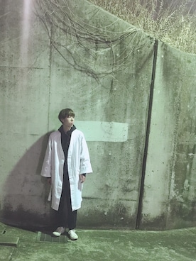 「COMME des GARCONS HOMME DEUX（コムデギャルソンオムドゥ）のアイテム（その他パンツ）」を使った、hiroさん（メンズ・178cm）の春コーディネート