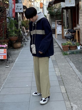 「パイソン柄」｜「アイテム（財布/小物）」を使った、とみーさん（メンズ・172cm）の春コーディネート